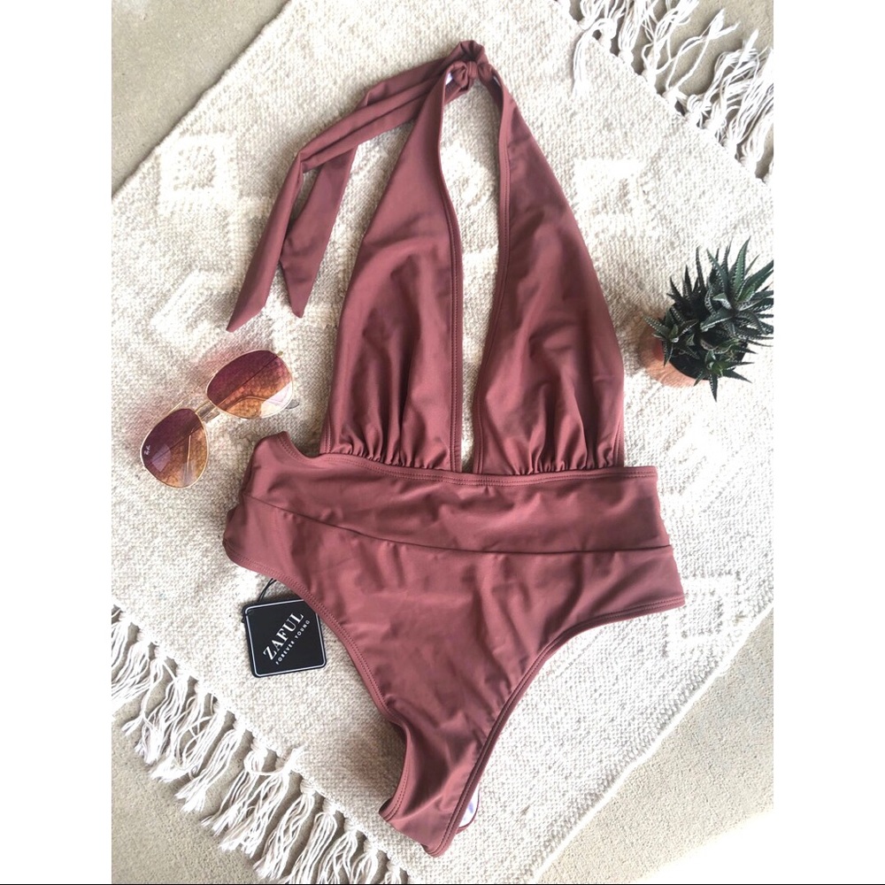 NWT Zaful deep plunge swimsuit!
